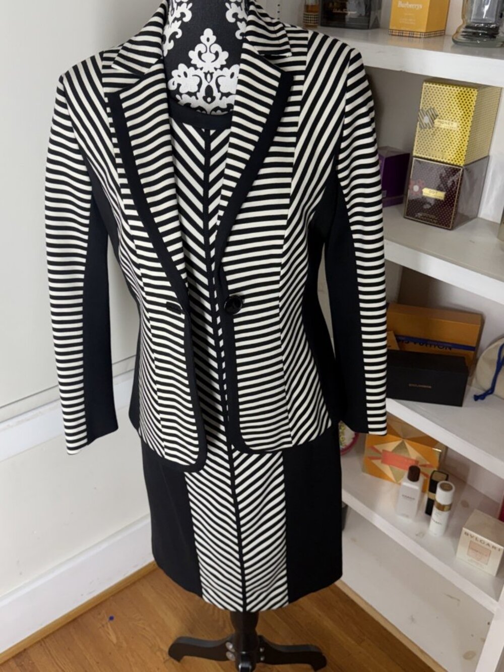 Iris Setlakwe Black & White Cap sleeved Sheath Dress/ Matching Jacket Sz-6-8